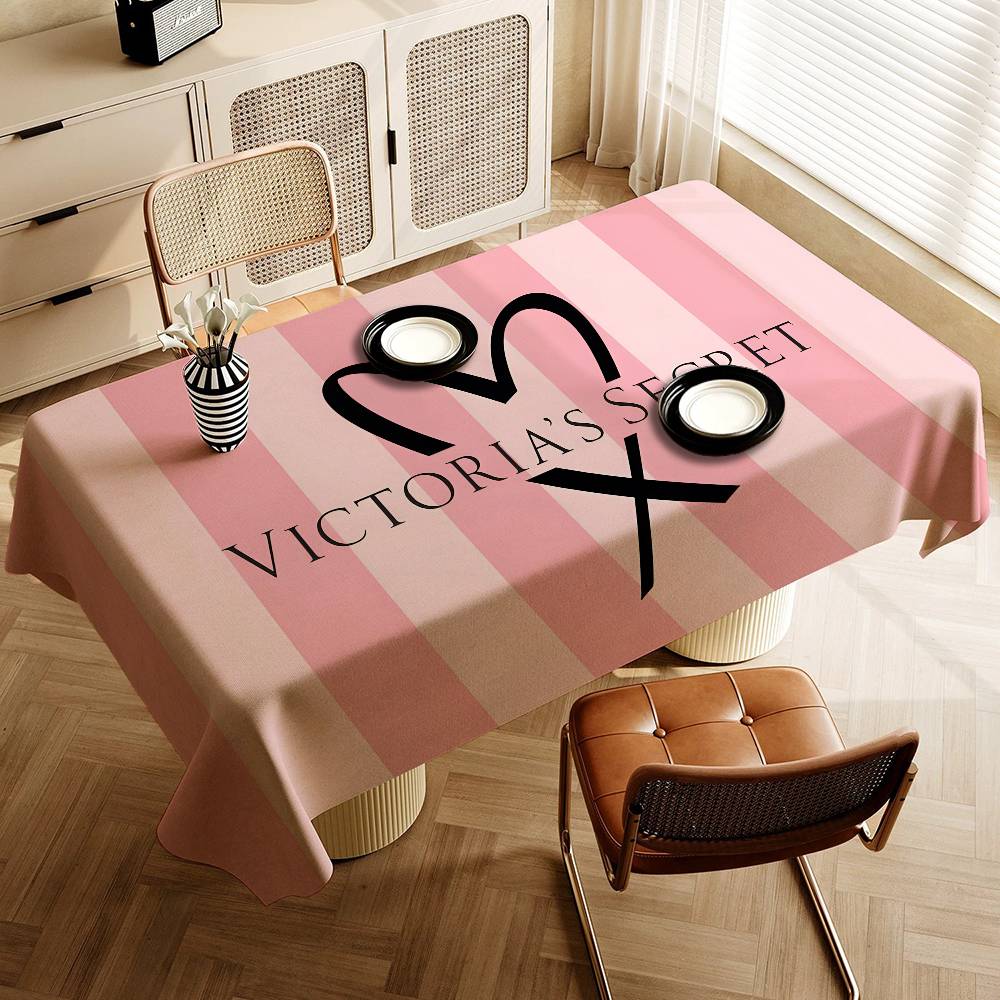 مفرش طاولة مقاوم للماء والزيت  - مراجعة Home Fragrance Victoria Secret وسعره